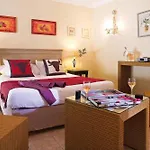 Le Mouillage Szálloda 4*