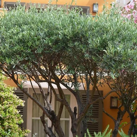 Le Mouillage Hotel