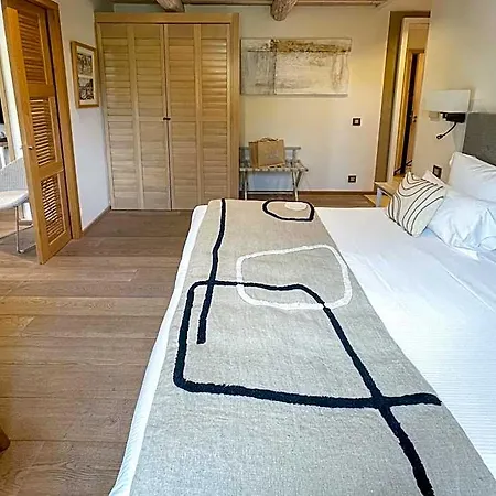 Le Mouillage Готель 4*