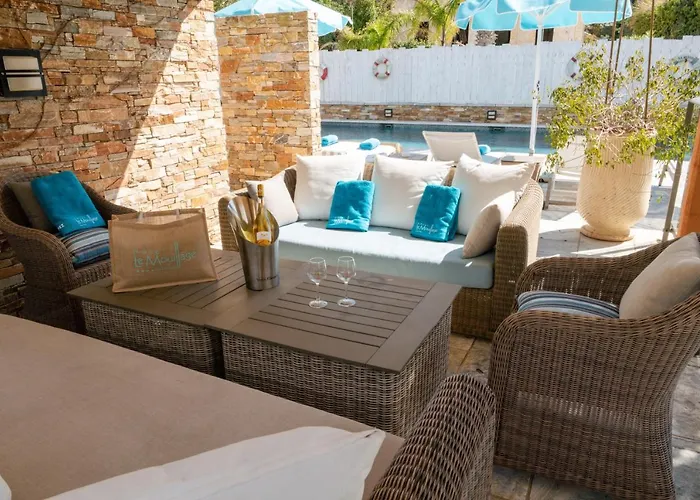 Otel Le Mouillage 4*